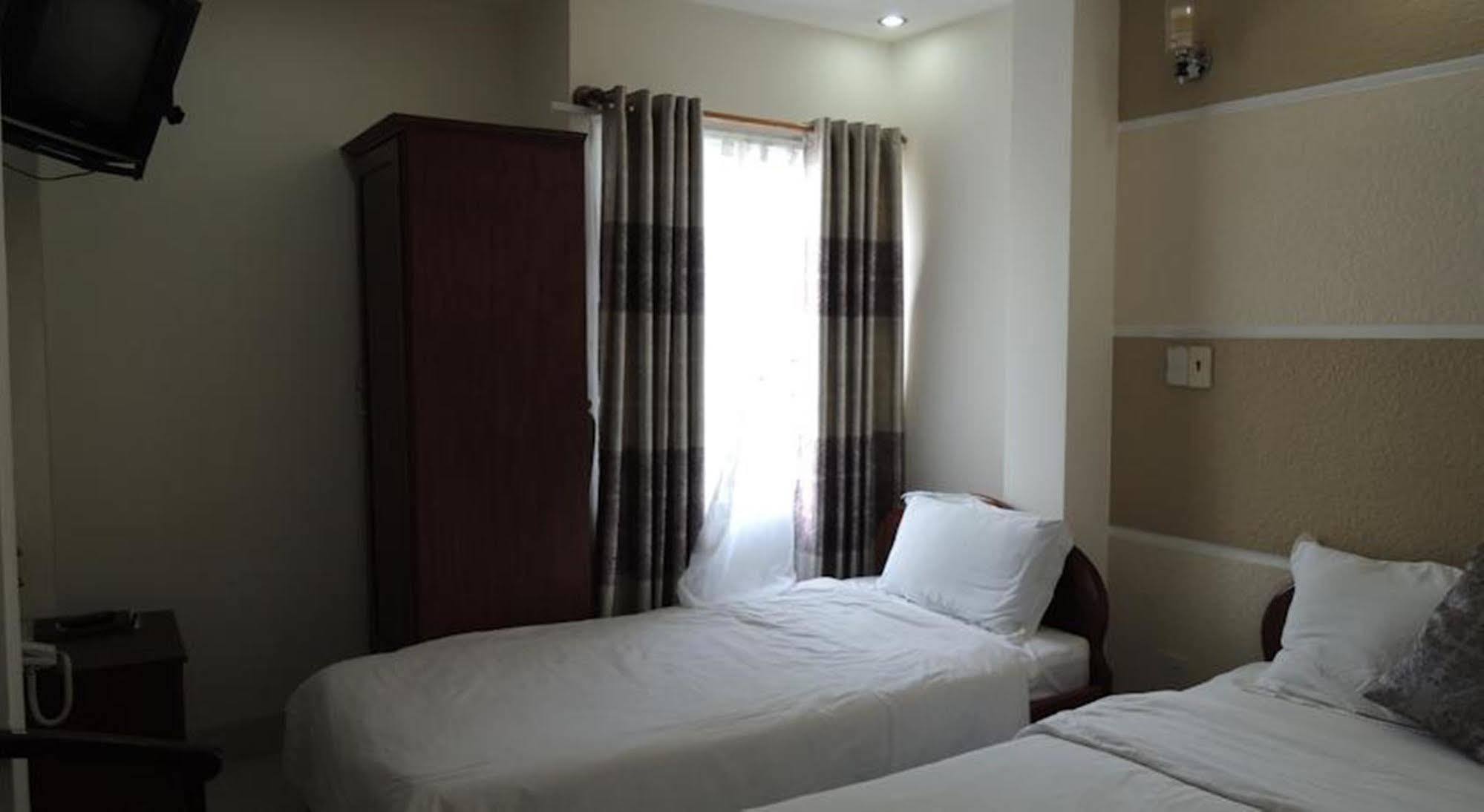 Apus Inn Нячанг Экстерьер фото